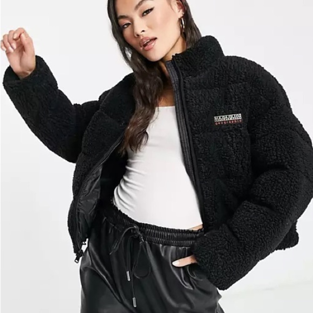 Cropped Sherpa puffer jacket
